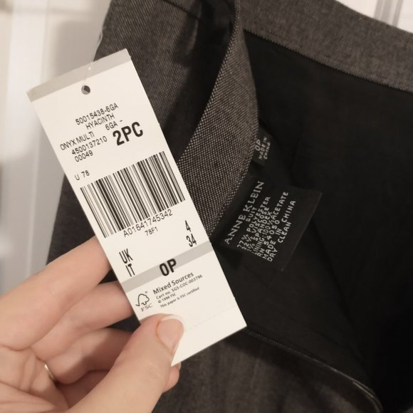 Anne Klein 0P suit - Picture 14 of 15